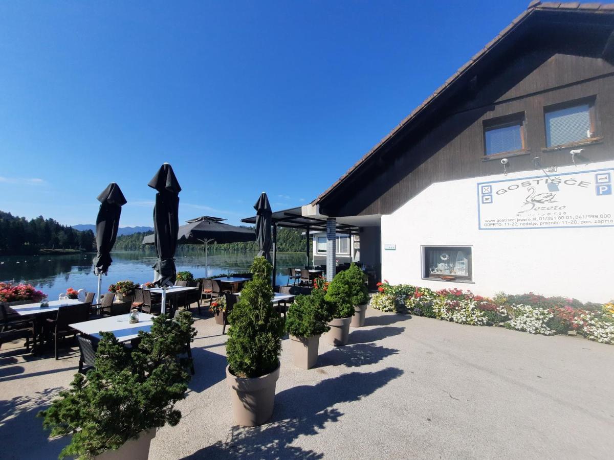 Gostisce Jezero Bed and Breakfast Medvode Exteriör bild